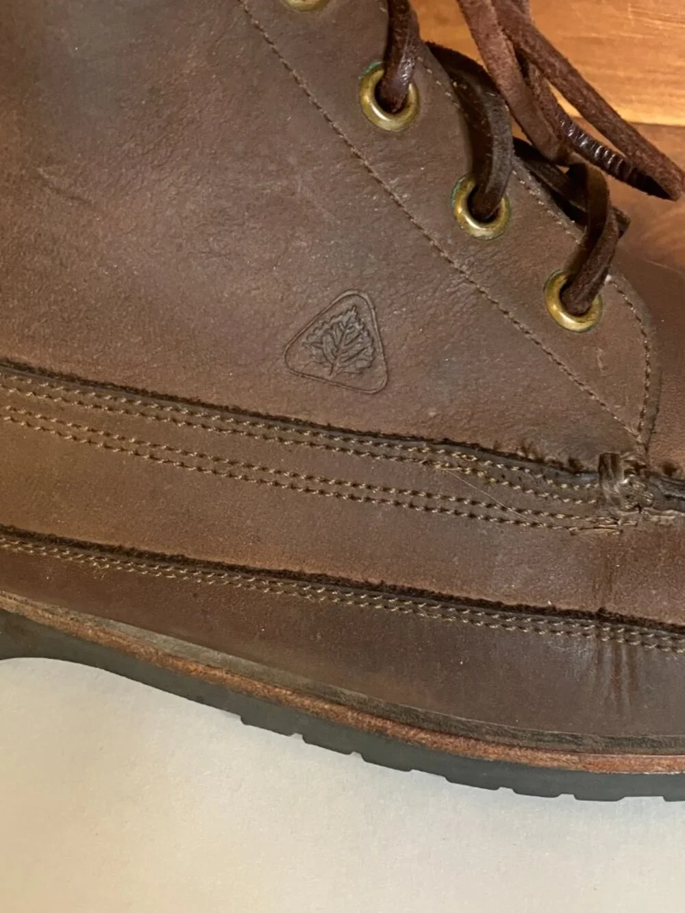 Vintage Florsheim Outdoorsman Boots Mens 10 Brown Leather Chukka Made in USA